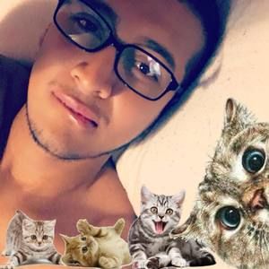 Meet your Posher, Marcos